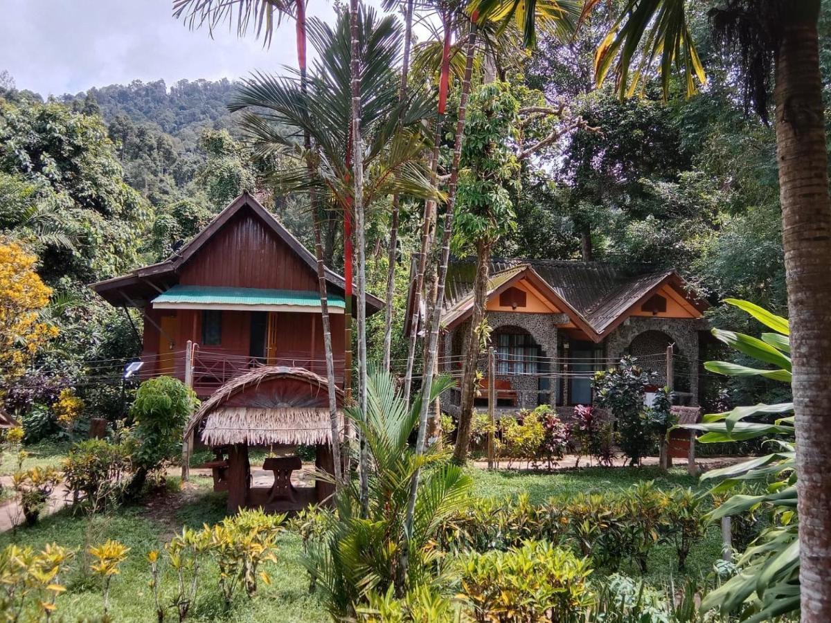 Tree Tops River Huts Khao Sok National Park Екстериор снимка