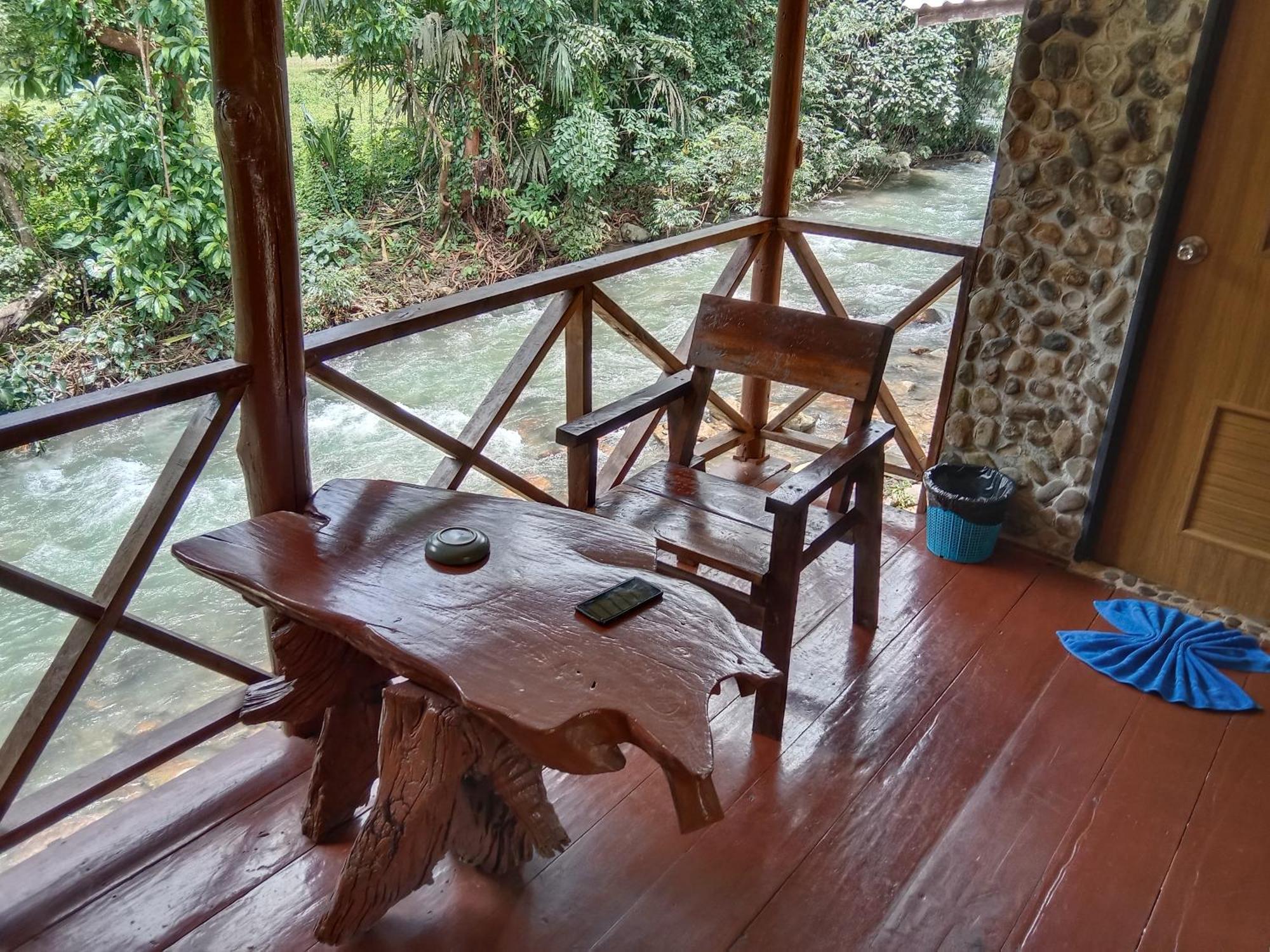 Tree Tops River Huts Khao Sok National Park Екстериор снимка